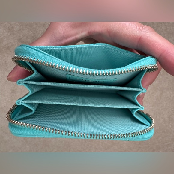 Chanel Classic Zipped Coin Purse in Turquoise - New - Picture 8 of 8